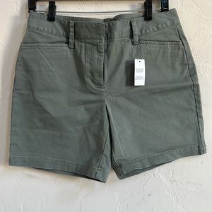 Lands' End Women's Green Shorts